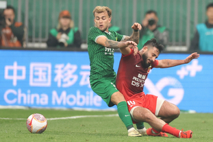 【现场】项钰晨与“莎琪拉”摘得J14-18预赛科目个人金牌，广东马术联赛第九站火热开赛！（现场直击：项钰晨携“莎琪拉”夺J14-18预赛个人金牌，广东马术联赛第九站热力开幕）