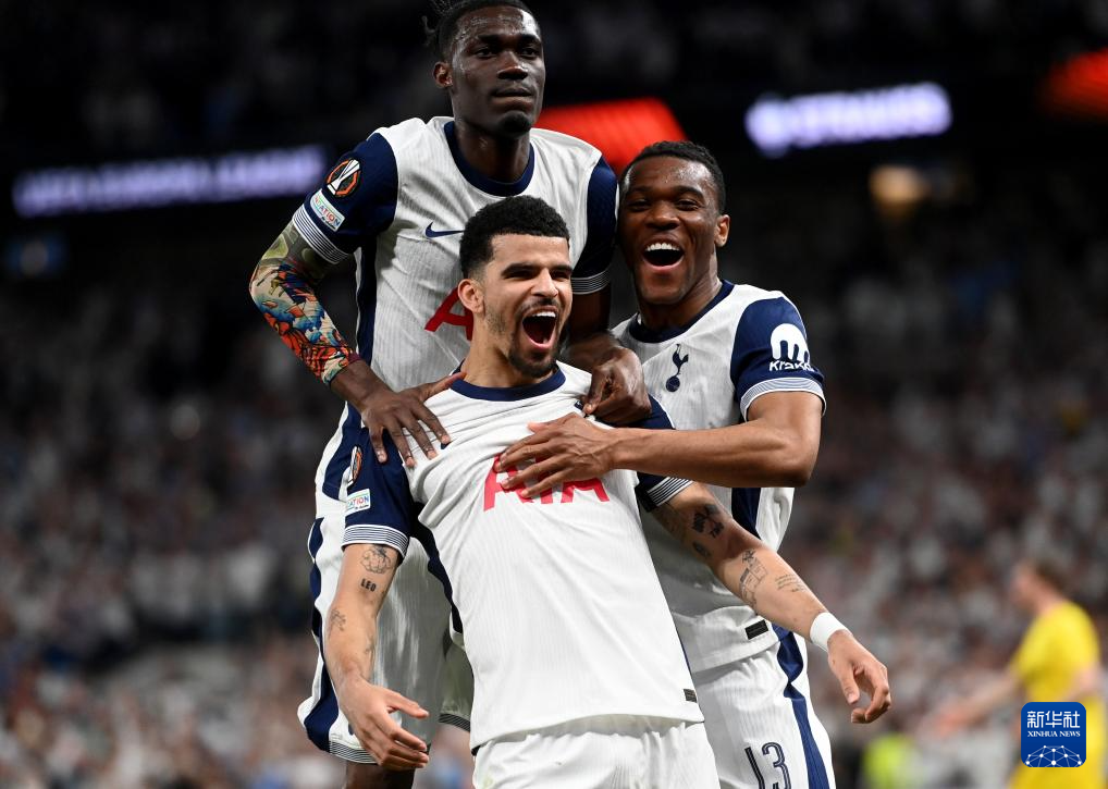 不堪入耳，李平康晒此前戴琳辱骂债主的录音（刺耳难听，李平康公开此前戴琳谩骂债主的录音）