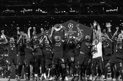 埃及媒体：有沙特俱乐部为萨拉赫开出薪资超过C罗的报价