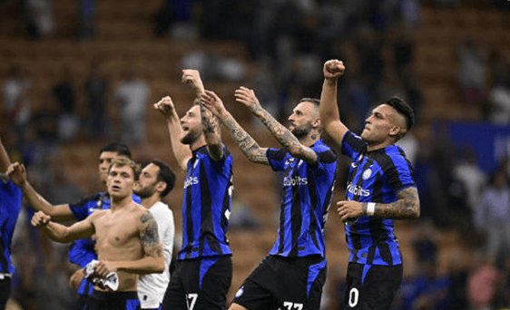 火箭主场大胜太阳，汤普森31分+杜兰特28+8助球队登顶西部第二（火箭主场大破太阳：汤普森31分、杜兰特28+8，球队升至西部第二）