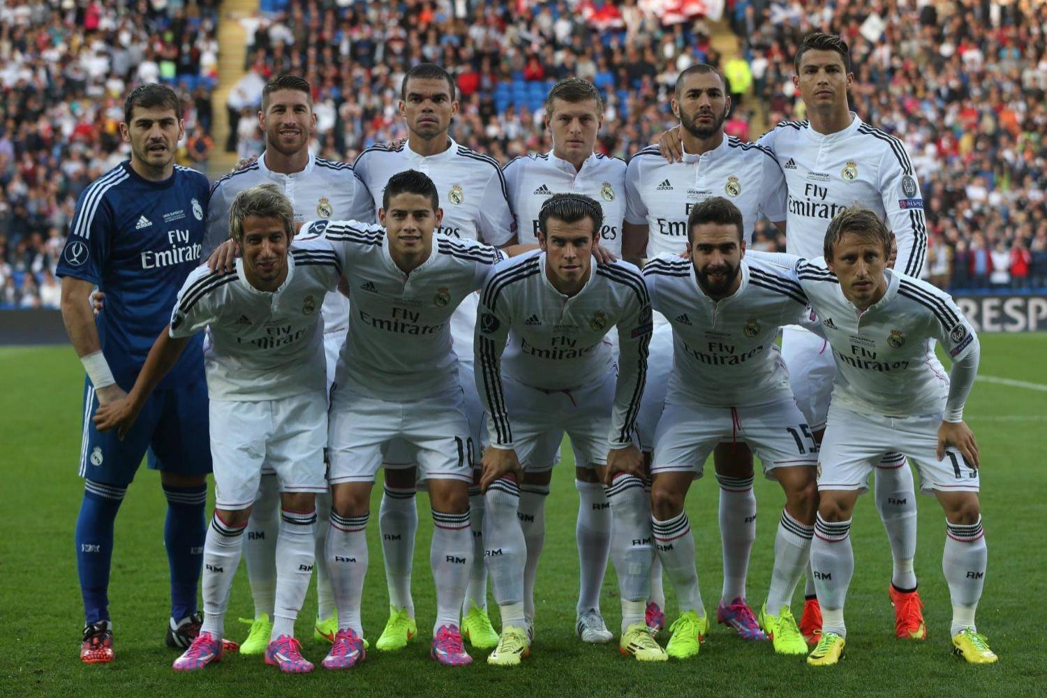 约基奇单节7中7怒砍19分，掘金单节轰下40分（约基奇单节7投全中砍下19分，掘金一节轰出40分）