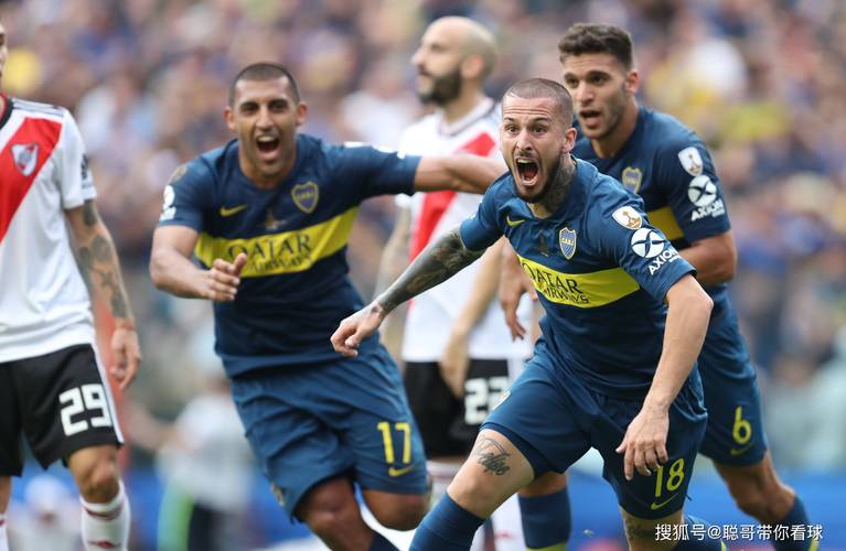 沪媒：莱昂纳多很可能因伤缺战柔佛，加布里埃尔也大概率缺席（沪媒：莱昂纳多恐因伤缺席对阵柔佛一战，加布里埃尔出战同样成疑）