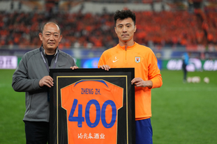 伯纳乌的嘘声？贝林厄姆：我理解，球迷花了很多钱来看比赛（贝林厄姆谈伯纳乌嘘声：理解球迷，他们花了很多钱来看球）