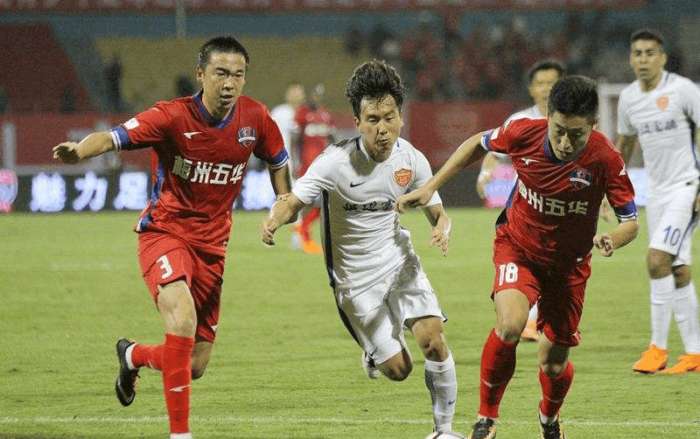 足球又一次让人泪目（足球再次让人热泪盈眶）